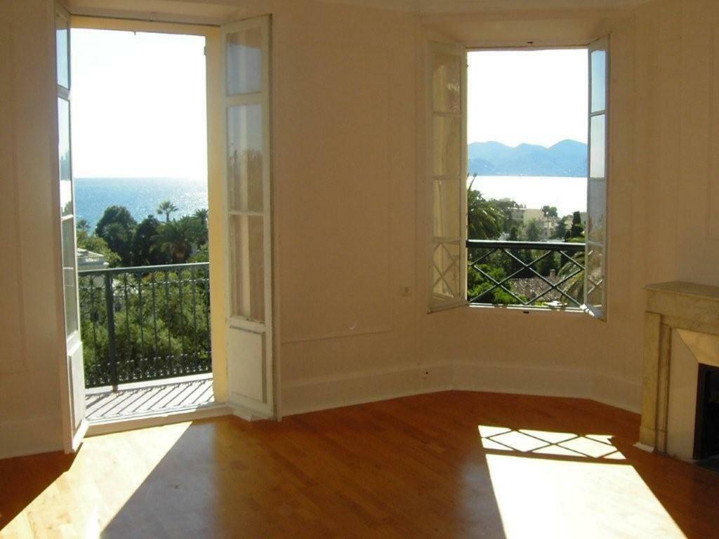Appartement Claire Deluxe Cannes Luaran gambar